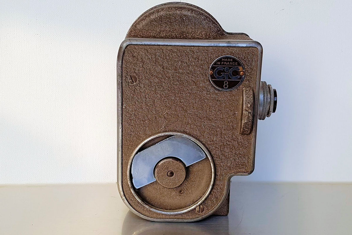 Camera G.I.C. 8