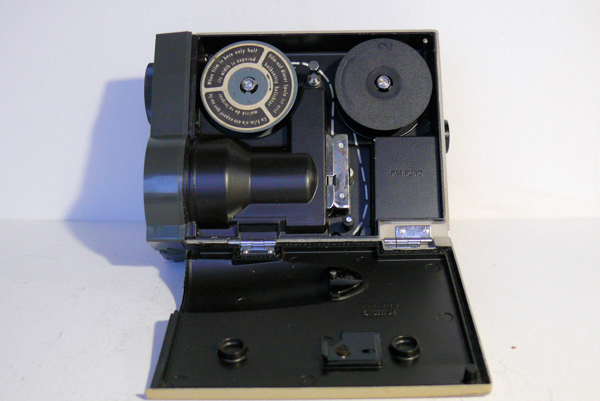 EUMIG C6 Zoom Reflex (1963-1964) - img7
