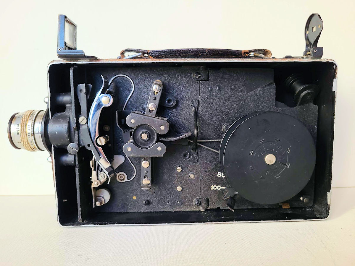 Ciné-Kodak Model B - 1928